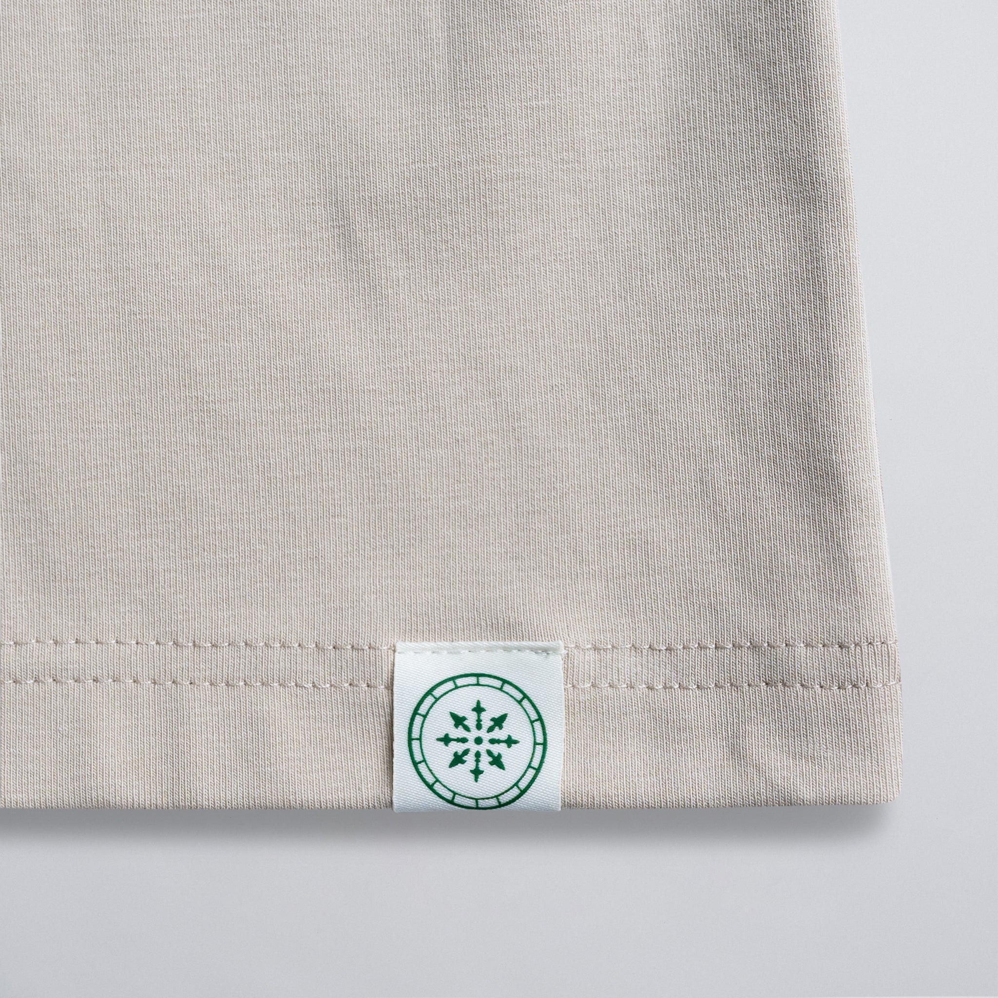 Classic Tee Hazelnut